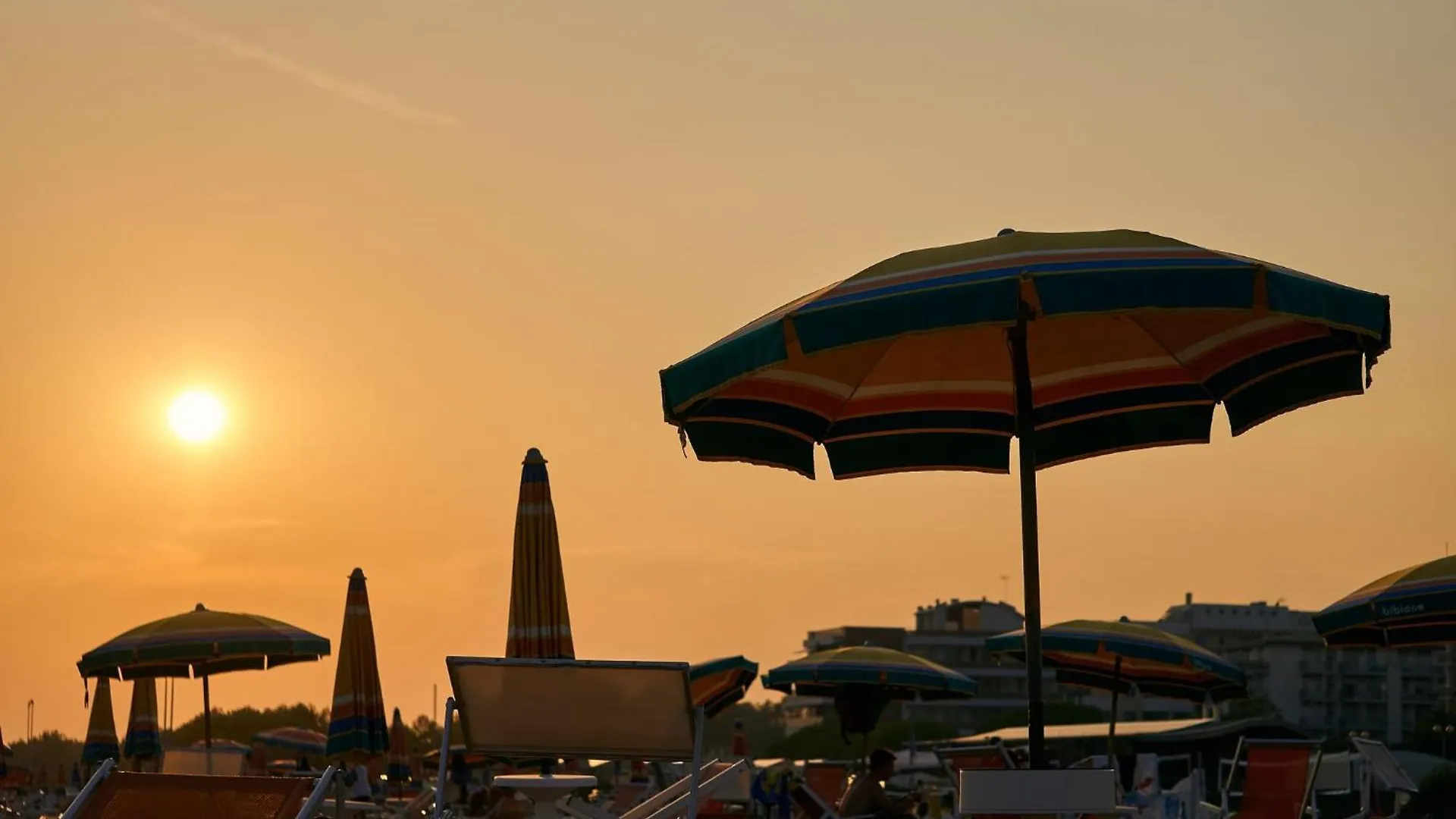 Apartment Tranquil Stay Steps From Shore In Bibione Italy