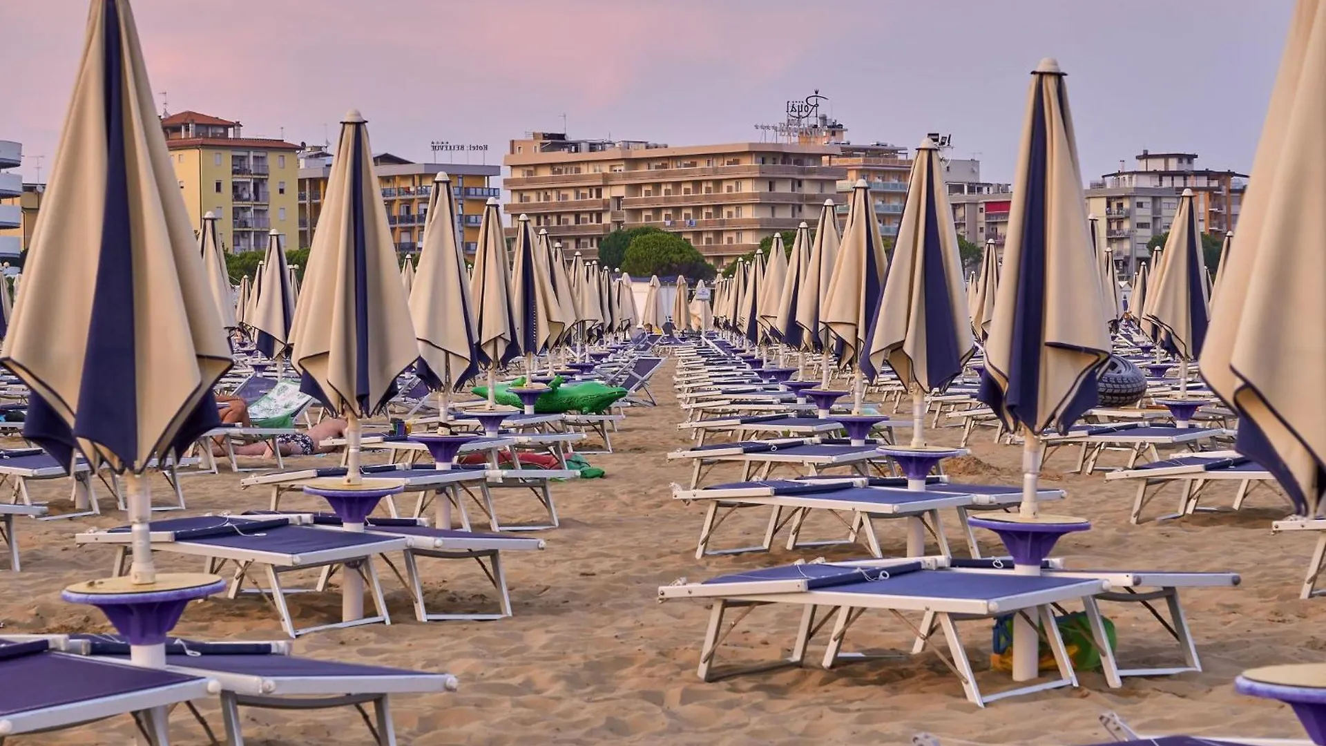 Apartment Tranquil Stay Steps From Shore In Bibione