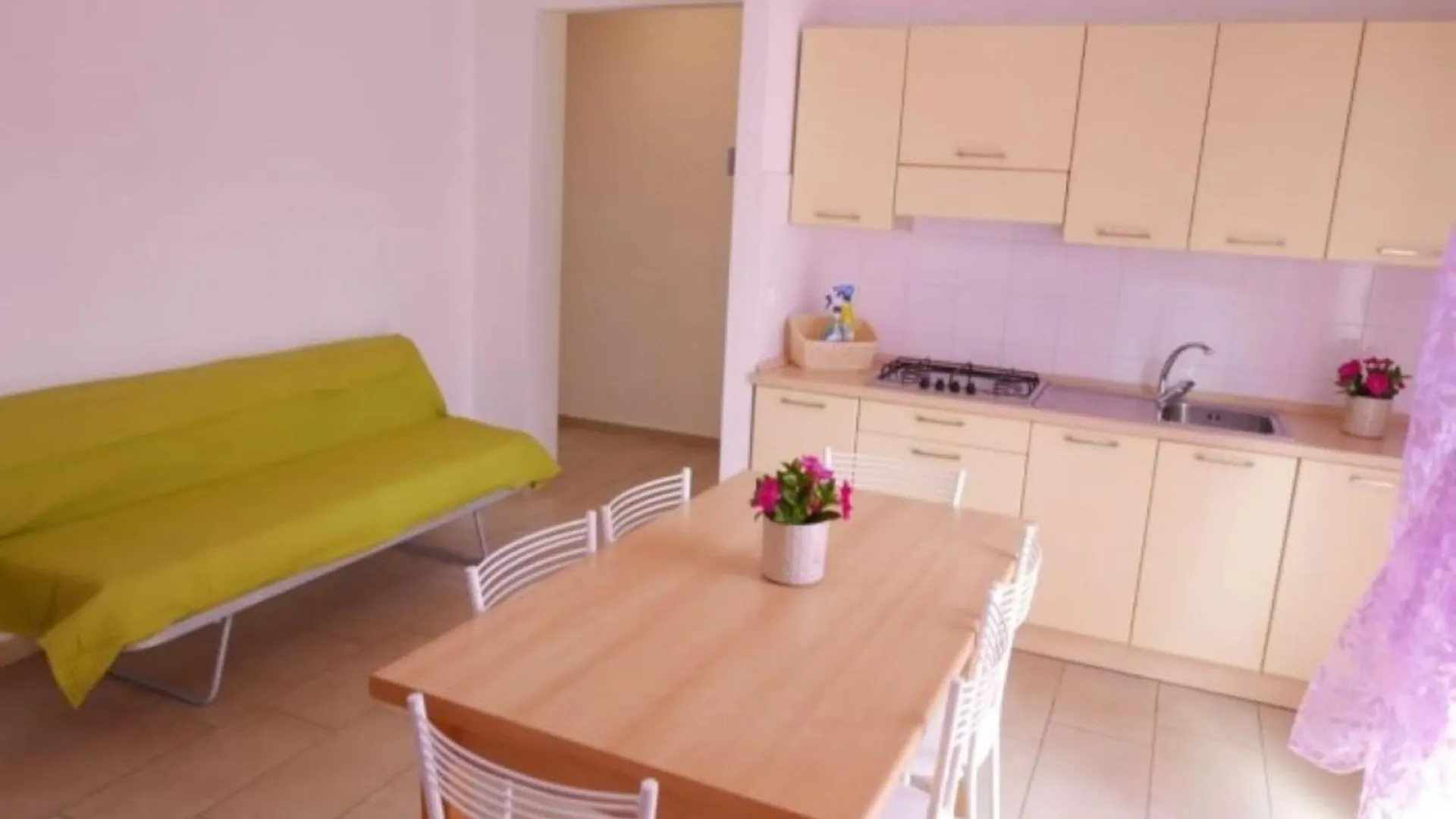Tranquil Stay Steps From Shore In Bibione Italy